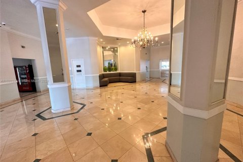 Condominio en venta en Miami, Florida, 1 dormitorio, 74.41 m2 № 1811298 - foto 7