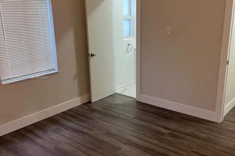 Appartement à louer à Miami, Floride: 1 chambre, 50.17 m2 № 1745860 - photo 5