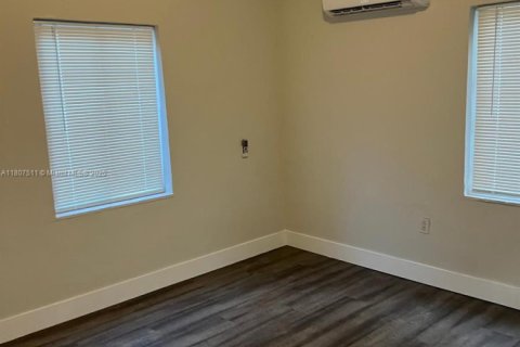 Appartement à louer à Miami, Floride: 1 chambre, 50.17 m2 № 1745860 - photo 4