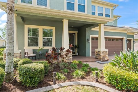 House in Tampa, Florida 7 bedrooms, 463.68 sq.m. № 1609299 - photo 2