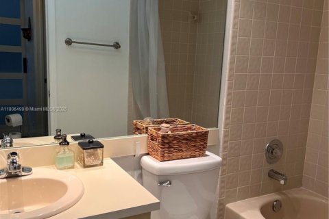 House in Boynton Beach, Florida 2 bedrooms, 116.31 sq.m. № 1762738 - photo 21