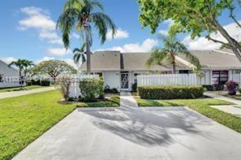 House in Boynton Beach, Florida 2 bedrooms, 116.31 sq.m. № 1762738 - photo 27