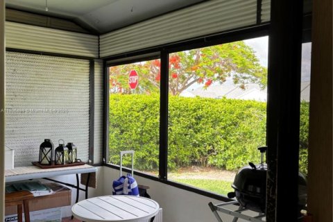 House in Boynton Beach, Florida 2 bedrooms, 116.31 sq.m. № 1762738 - photo 23
