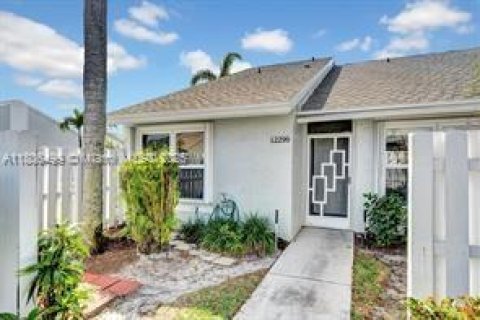 House in Boynton Beach, Florida 2 bedrooms, 116.31 sq.m. № 1762738 - photo 24