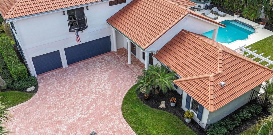 Villa ou maison à Jupiter, Floride 4 chambres, 224.45 m2 № 2439266