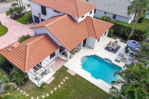 Villa ou maison à vendre à Jupiter, Floride: 4 chambres, 224.45 m2 № 2439266 - photo 2