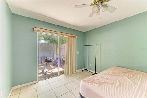Commercial property in Bradenton, Florida 6 bedrooms, 191.01 sq.m. № 1880562 - photo 13