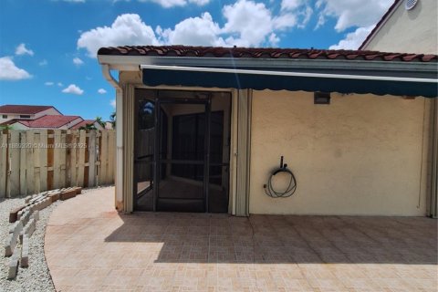 House in Homestead, Florida 2 bedrooms, 88.35 sq.m. № 1926489 - photo 21