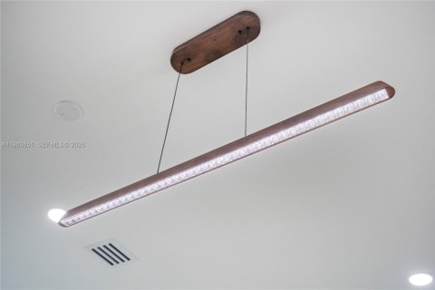 Immobilier commercial à vendre à Miami, Floride: 455.22 m2 № 2025240 - photo 21