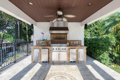 Casa en venta en Coral Gables, Florida, 6 dormitorios, 601.54 m2 № 1943574 - foto 20