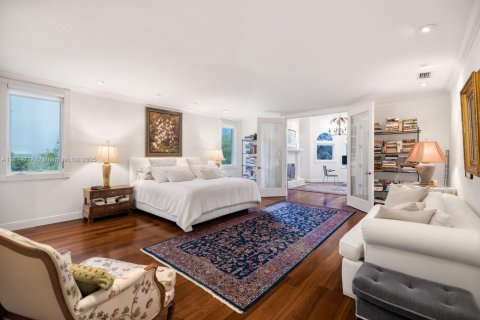 Casa en venta en Coral Gables, Florida, 6 dormitorios, 601.54 m2 № 1943574 - foto 25