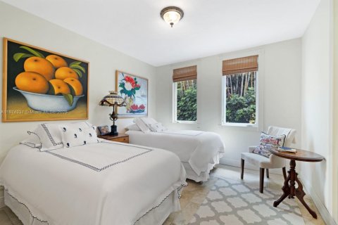 Casa en venta en Coral Gables, Florida, 6 dormitorios, 601.54 m2 № 1943574 - foto 24