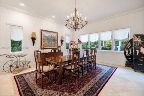 Casa en venta en Coral Gables, Florida, 6 dormitorios, 601.54 m2 № 1943574 - foto 8