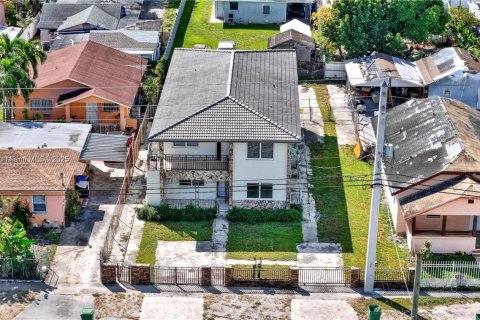 Immobilier commercial à vendre à Miami, Floride: 314.01 m2 № 1957270 - photo 4