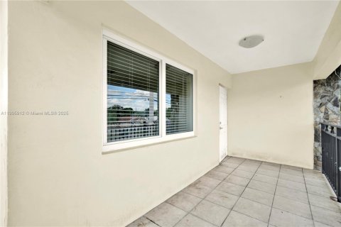 Immobilier commercial à vendre à Miami, Floride: 314.01 m2 № 1957270 - photo 22