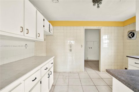 Immobilier commercial à vendre à Miami, Floride: 314.01 m2 № 1957270 - photo 28