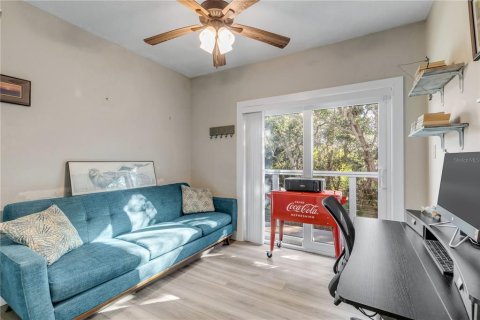 House in New Smyrna Beach, Florida 3 bedrooms, 111.48 sq.m. № 2393657 - photo 14