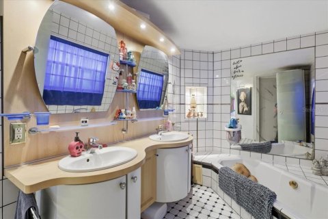 Villa ou maison à vendre à Palm Coast, Floride: 3 chambres, 234.95 m2 № 2348330 - photo 22