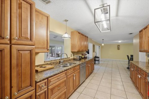 Villa ou maison à vendre à Palm Coast, Floride: 3 chambres, 234.95 m2 № 2348330 - photo 5