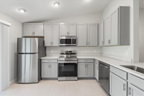 Commercial property in Palm Coast, Florida 6 bedrooms, 191.38 sq.m. № 1620431 - photo 16