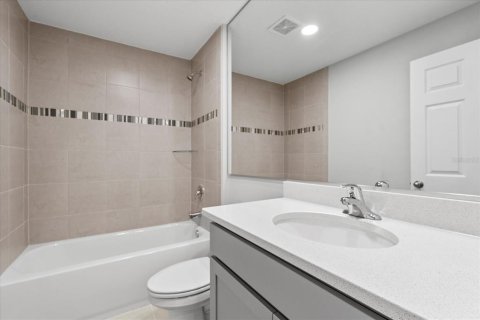 Commercial property in Palm Coast, Florida 6 bedrooms, 191.38 sq.m. № 1620431 - photo 11