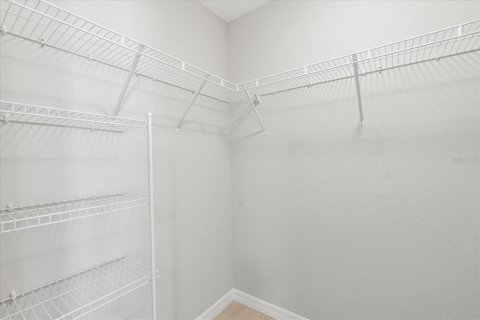 Commercial property in Palm Coast, Florida 6 bedrooms, 191.38 sq.m. № 1620431 - photo 13