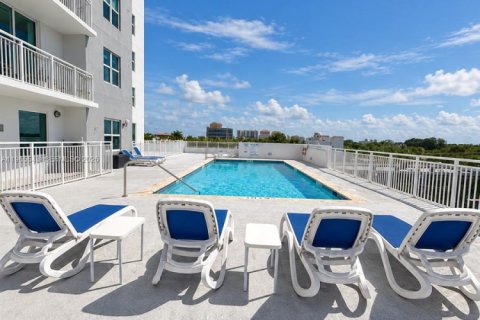 Copropriété à louer à Miami, Floride: 1 chambre, 68.38 m2 № 2337908 - photo 25