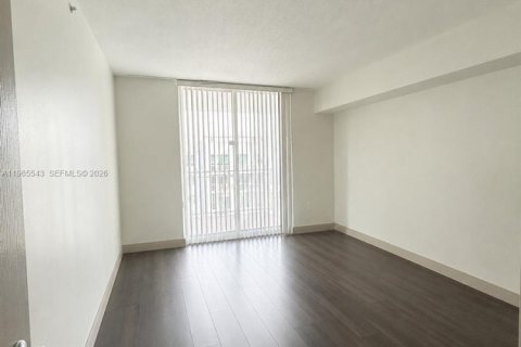 Copropriété à louer à Miami, Floride: 1 chambre, 68.38 m2 № 2337908 - photo 12
