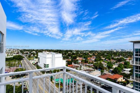 Copropriété à louer à Miami, Floride: 1 chambre, 68.38 m2 № 2337908 - photo 13
