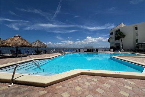 Condominio en venta en Saint Petersburg, Florida, 2 dormitorios, 100.52 m2 № 2102247 - foto 27