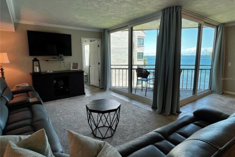Condominio en venta en Saint Petersburg, Florida, 2 dormitorios, 100.52 m2 № 2102247 - foto 5