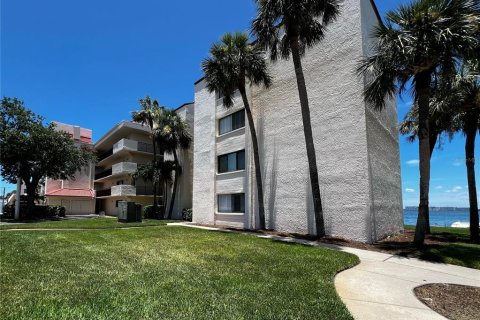 Condominio en venta en Saint Petersburg, Florida, 2 dormitorios, 100.52 m2 № 2102247 - foto 4