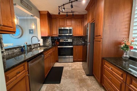 Condominio en venta en Saint Petersburg, Florida, 2 dormitorios, 100.52 m2 № 2102247 - foto 13