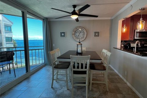 Condominio en venta en Saint Petersburg, Florida, 2 dormitorios, 100.52 m2 № 2102247 - foto 17