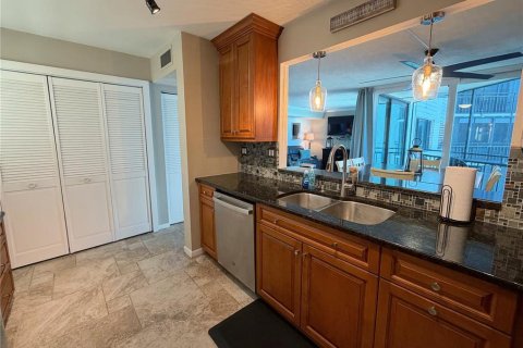 Condominio en venta en Saint Petersburg, Florida, 2 dormitorios, 100.52 m2 № 2102247 - foto 14