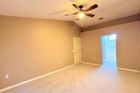 Villa ou maison à louer à Spring Hill, Floride: 3 chambres, 142.42 m2 № 2420352 - photo 14