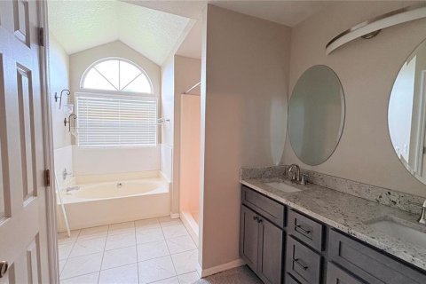 Villa ou maison à louer à Spring Hill, Floride: 3 chambres, 142.42 m2 № 2420352 - photo 15