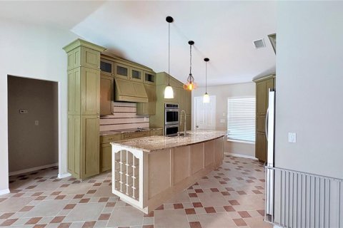 Villa ou maison à louer à Spring Hill, Floride: 3 chambres, 142.42 m2 № 2420352 - photo 6