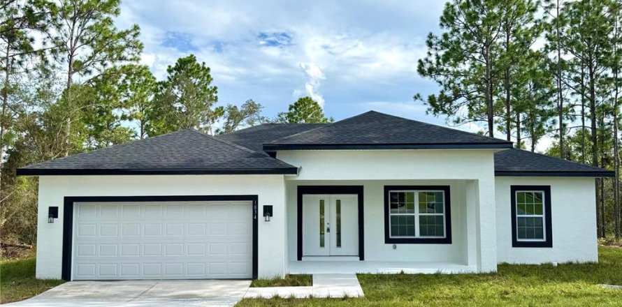 House in Citrus Springs, Florida 3 bedrooms, 142.05 sq.m. № 1901946