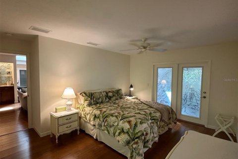 House in New Smyrna Beach, Florida 3 bedrooms, 249.07 sq.m. № 1406799 - photo 24