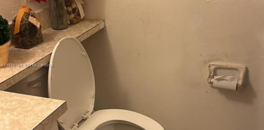 Condo à Coral Springs, Floride, 1 chambre № 1997050