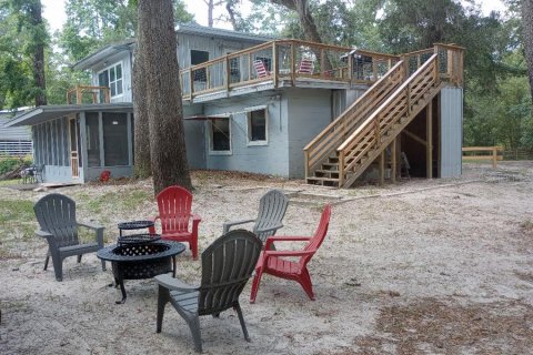 House in White Springs, Florida 2 bedrooms, 112.6 sq.m. № 2215946 - photo 3