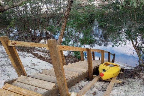 House in White Springs, Florida 2 bedrooms, 112.6 sq.m. № 2215946 - photo 25