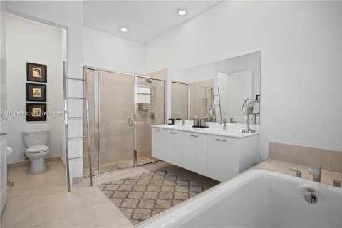 House in Miramar, Florida 3 bedrooms, 190.17 sq.m. № 1977847 - photo 30