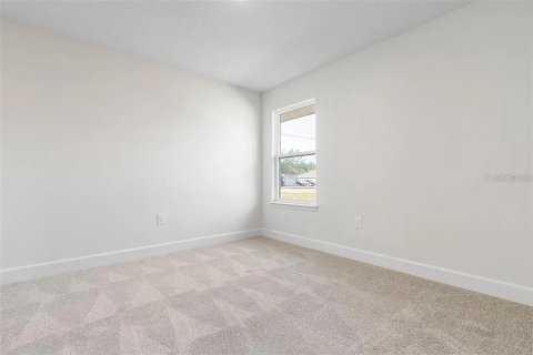 House in Palm Coast, Florida 4 bedrooms, 210.42 sq.m. № 2258407 - photo 8