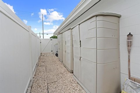 Casa en venta en Seminole, Florida, 3 dormitorios, 167.6 m2 № 1828348 - foto 26