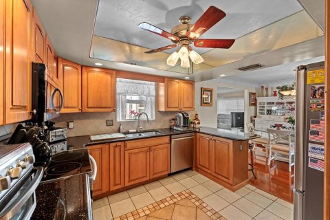 Casa en venta en Seminole, Florida, 3 dormitorios, 167.6 m2 № 1828348 - foto 18