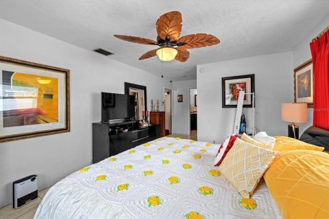 Casa en venta en Seminole, Florida, 3 dormitorios, 167.6 m2 № 1828348 - foto 14