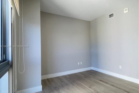 Купить кондоминиум в Норт-Майами-Бич, Флорида 3 спальни, 144.65м2, № 2025289 - фото 7