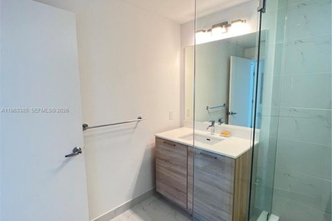 Купить кондоминиум в Норт-Майами-Бич, Флорида 3 спальни, 144.65м2, № 2025289 - фото 9